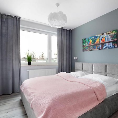レダApartament Sun & Relaxアパートメント エクステリア 写真
